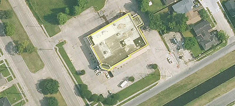 Freestanding Retail Building For Lease