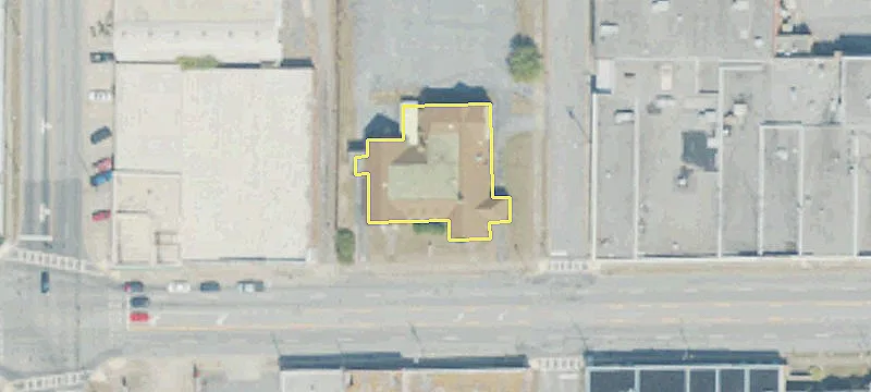 Commercial Facility with Meeting Space