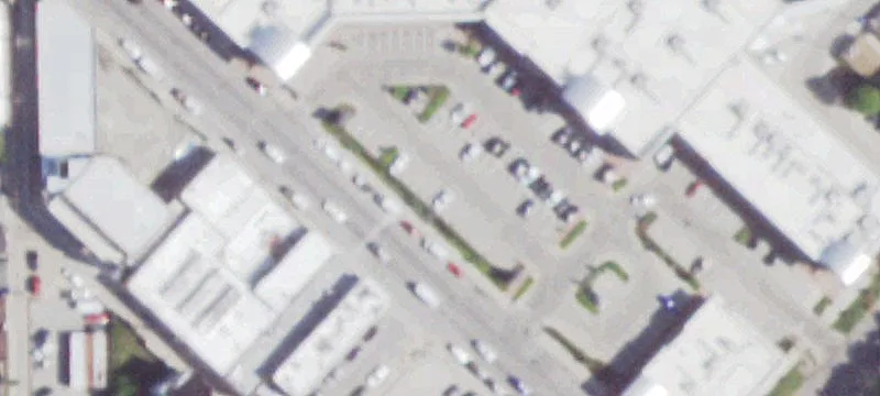 Retail Space in Elston Avenue