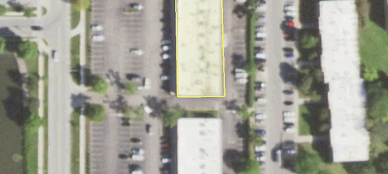 Retail Space on Golf Road