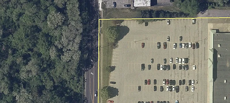 Retail Space in Brunswick, Ohio