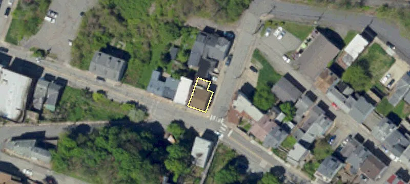 Retail Space in Growing District