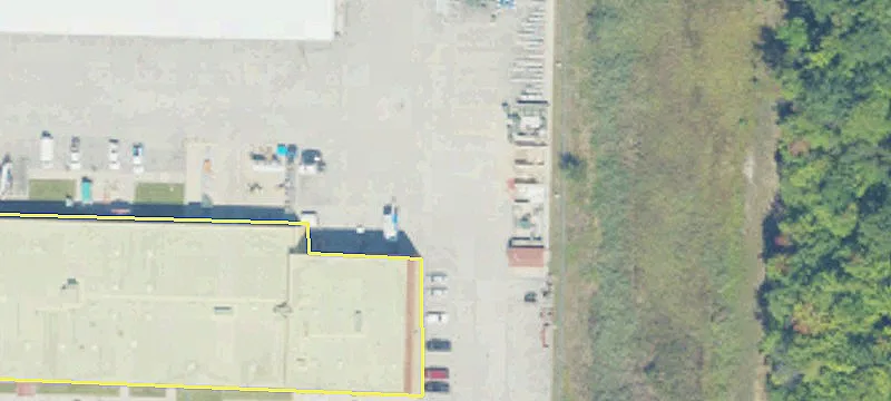 Retail Space Near The Lakes