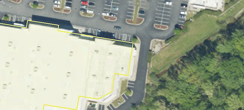 Retail Space in Regional Destination
