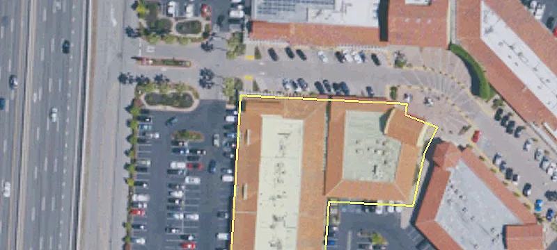 Mill Valley Shopping Center Space