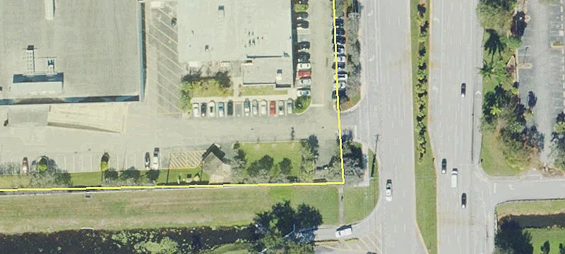 Retail Space Anchored by Publix