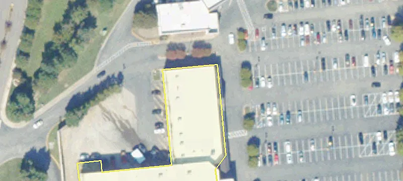 Retail Space in High-Traffic Area