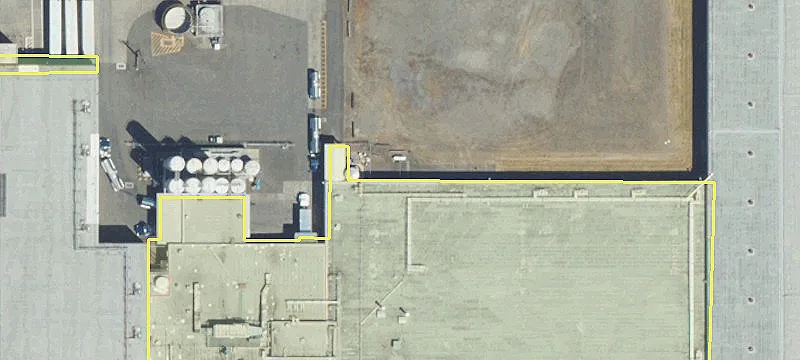 Clackamas Warehouse with Cooler Space