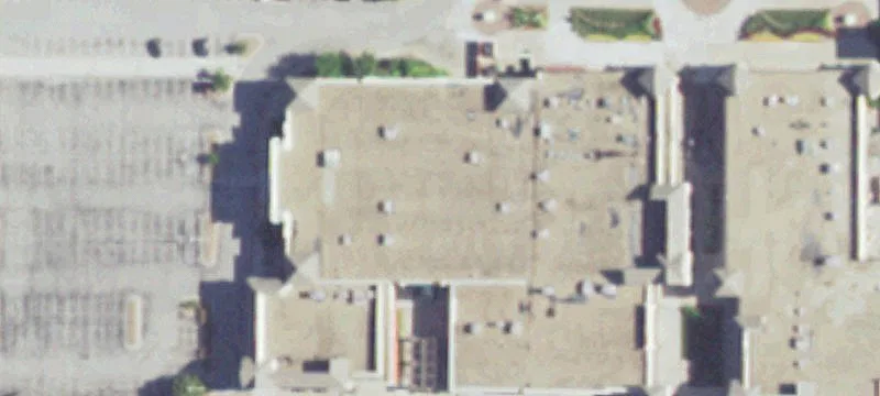 Lifestyle Center Retail Space