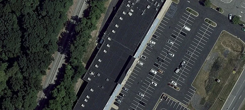 Retail Space in Harbor Shops