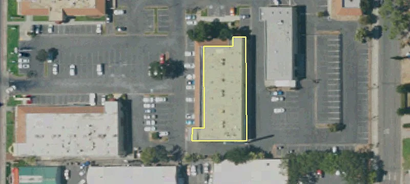 Retail Space in High-Traffic Area