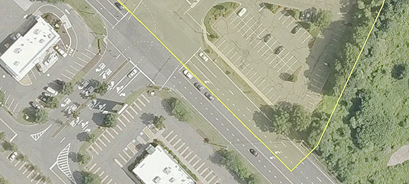 Retail Spaces in Plainville Center