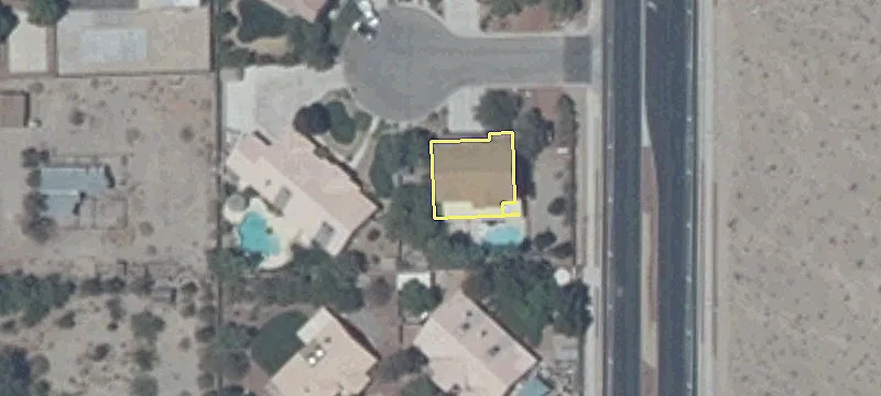 Retail Space on S Ft Apache