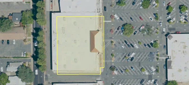Retail Center with Grocery Anchors