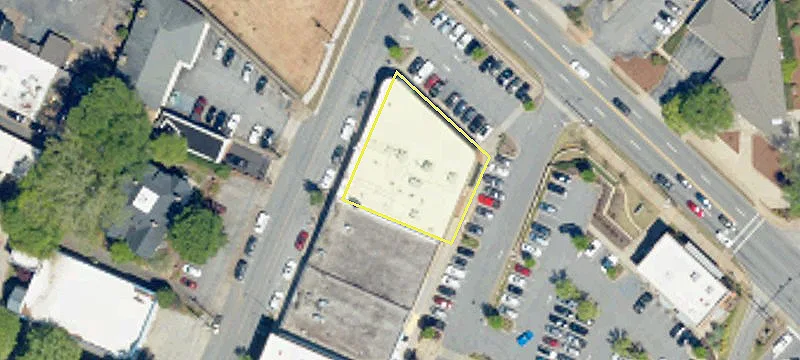 Retail Space in Greenville Center
