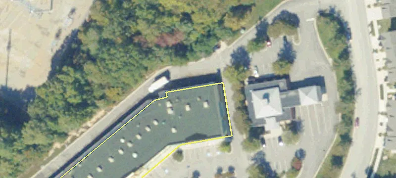 Retail Space Near Major Retailers