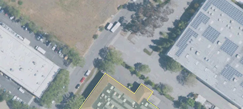 Petaluma Warehouse with Solar Power