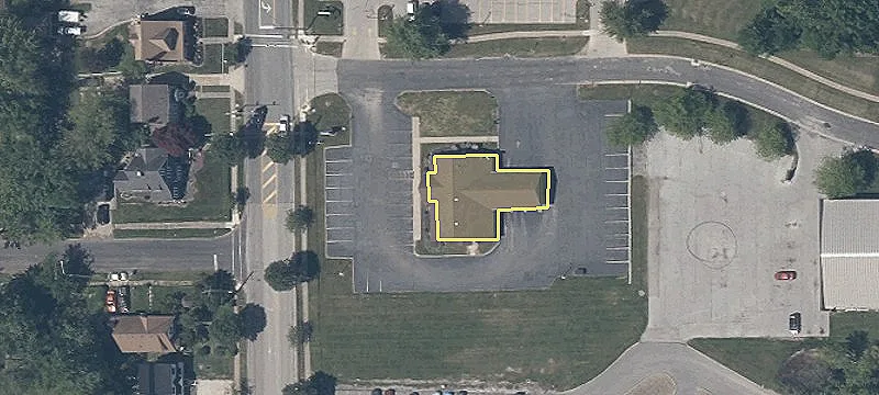 Retail Space in Geneva, Ohio