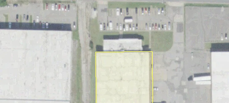 Warehouse with Truck Parking Available