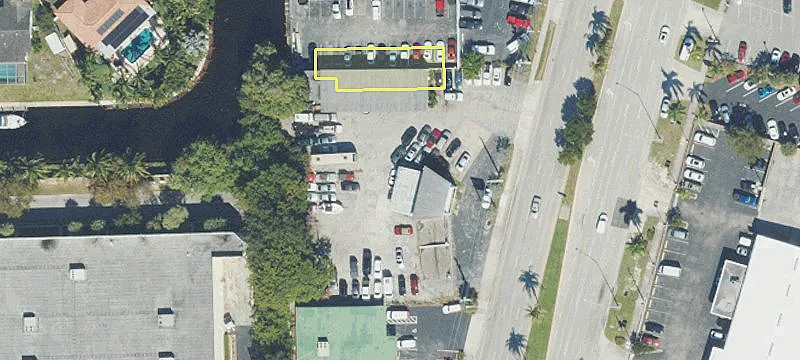 Retail Space in Deerfield Beach