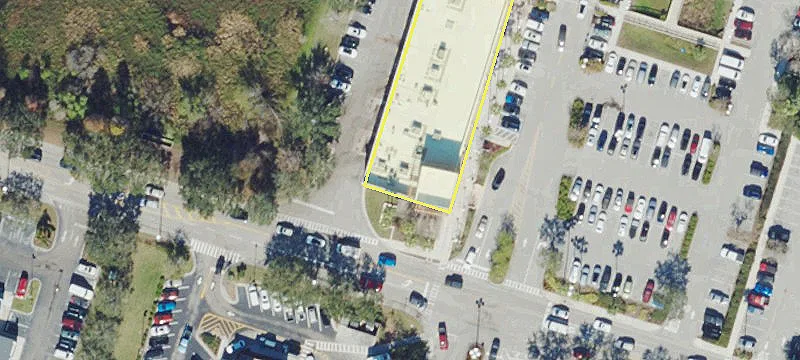 Retail Space in Bradenton, Florida