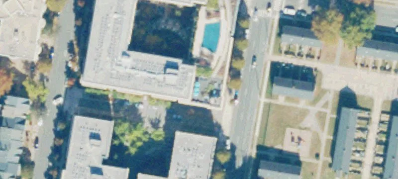 Retail Space Near Braddock Metro