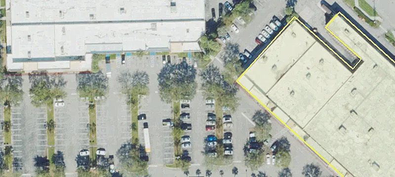 Retail Space in Plantation, Florida