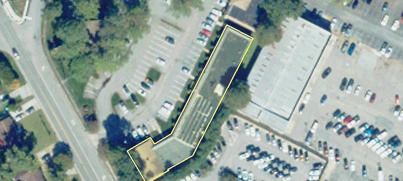 Prime Retail Space Available