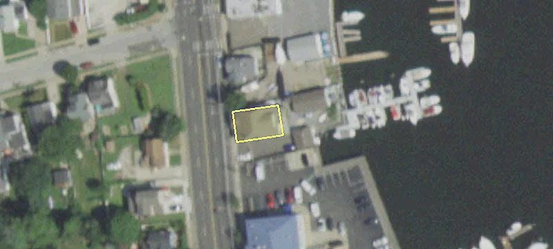 Retail Space in Freeport Center