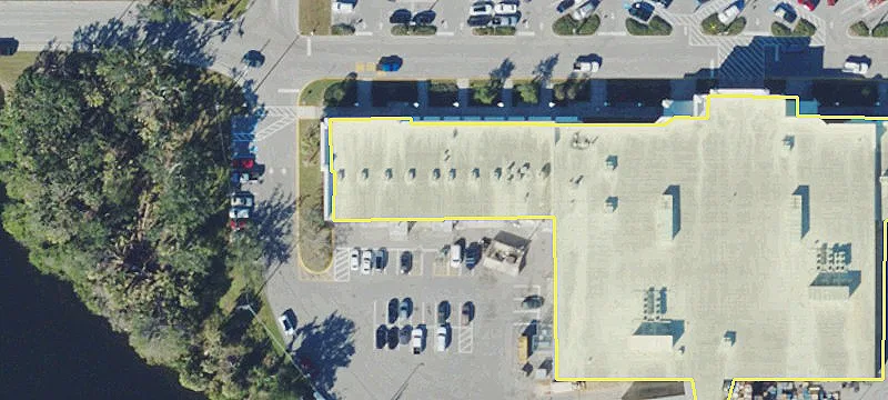 Retail Space in Port Charlotte