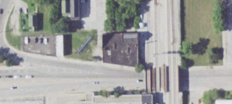 Free Standing Warehouse Near I-90