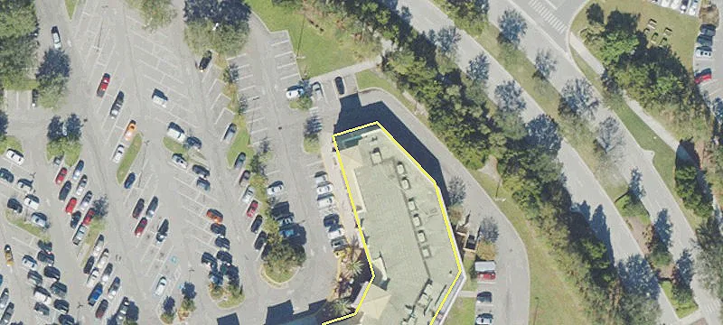 Retail Space in Kissimmee Center