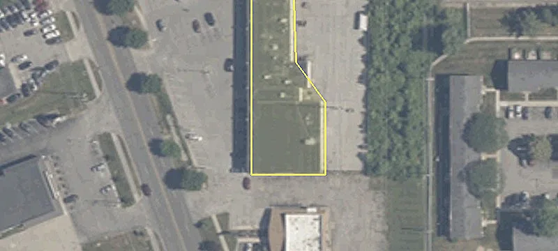 Retail Space in Westlane Center