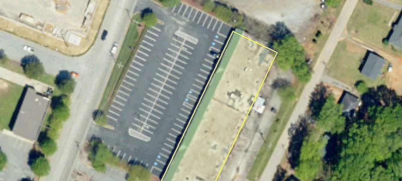Retail and Restaurant Spaces Available