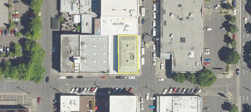 Multilevel Warehouse and Creative Space