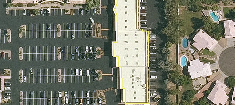 Retail Space in Glendale Center