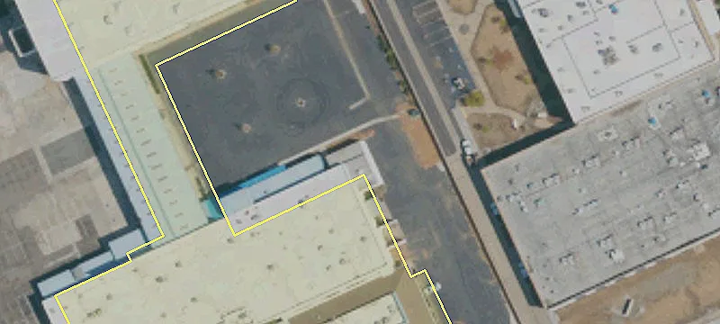 Secured Warehouse with Concrete Yard