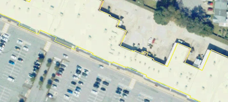 Retail Space in Loehmann's Plaza