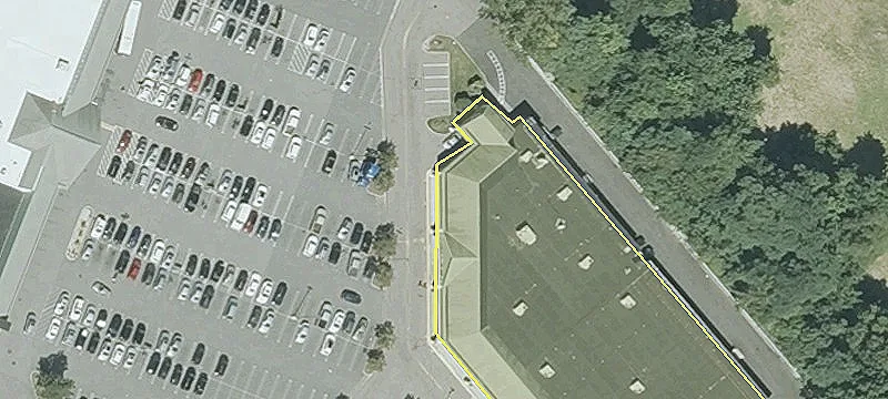 Retail Space in High-Volume Location