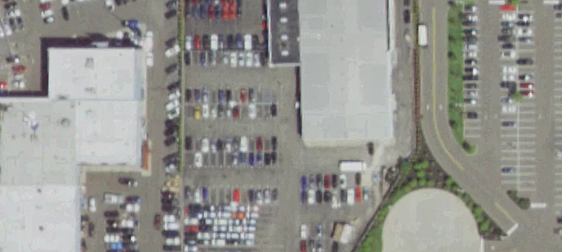 Retail Space on Sunrise Highway