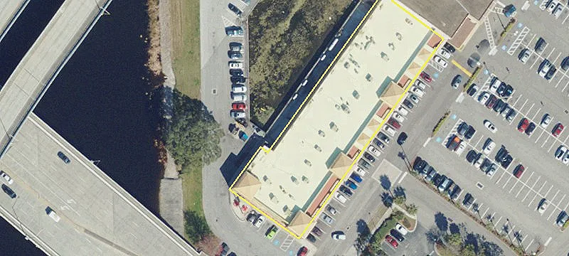 Retail Space in Palm Harbor