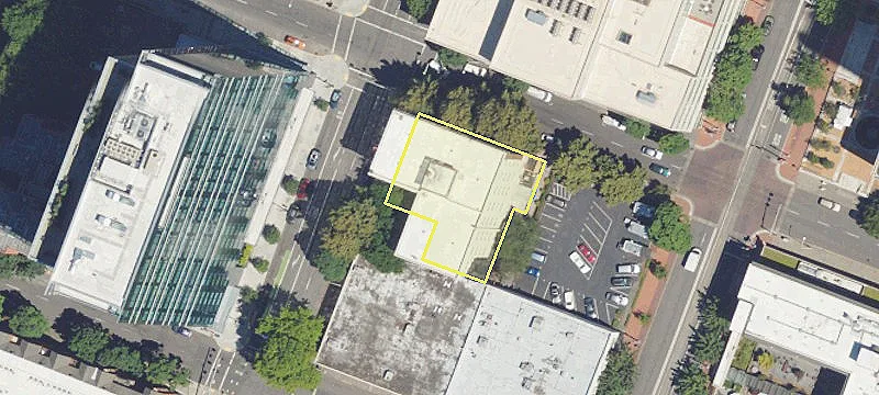 Historic Retail Space on Broadway