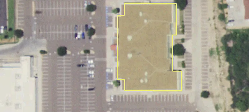 Retail Space Near Mall del Norte
