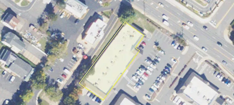 Retail Space in Leesburg Center