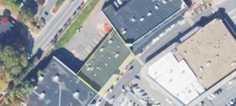 Premier Charlottesville Retail Destination