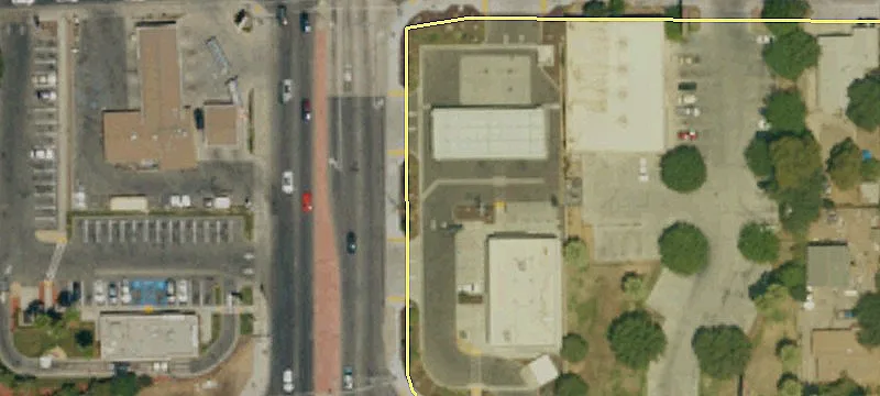 Retail Space Available For Rent