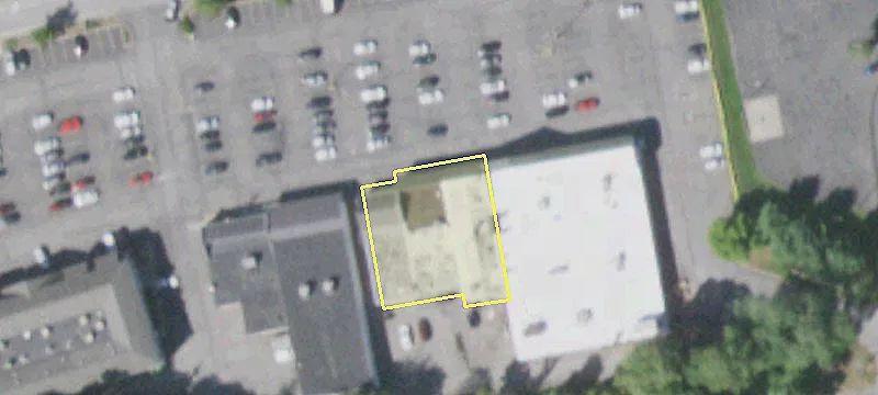 Retail Space in Cornwall Plaza