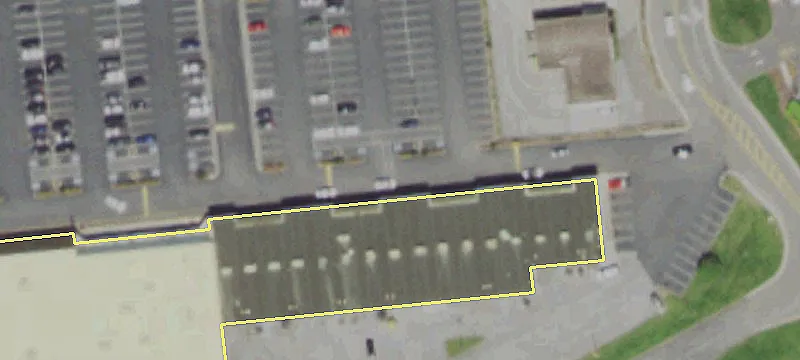 Retail Space in Established Corridor