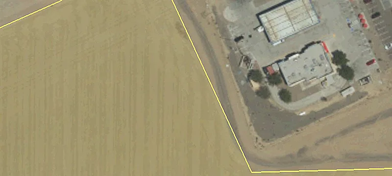 Freeway Visible Restaurant Site