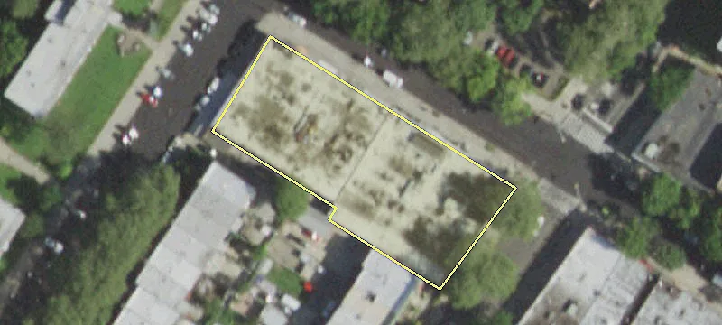 Retail Space in Astoria
